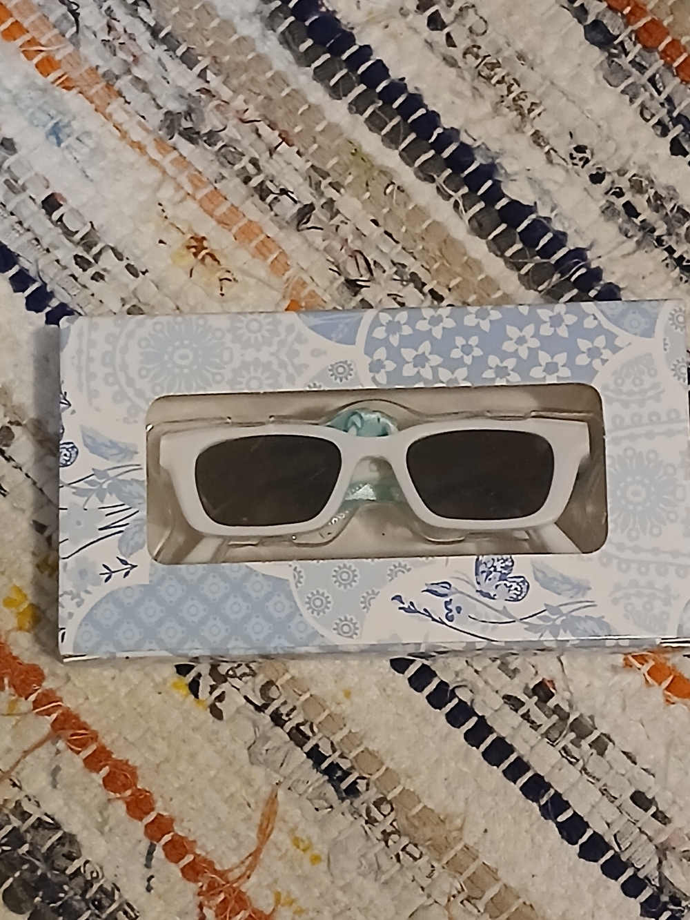 Official Taylor Swift 1989 (Taylor's Version) Sunglasses Ornament